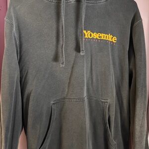 Yosemite Men's Gray Hoodie Sweater